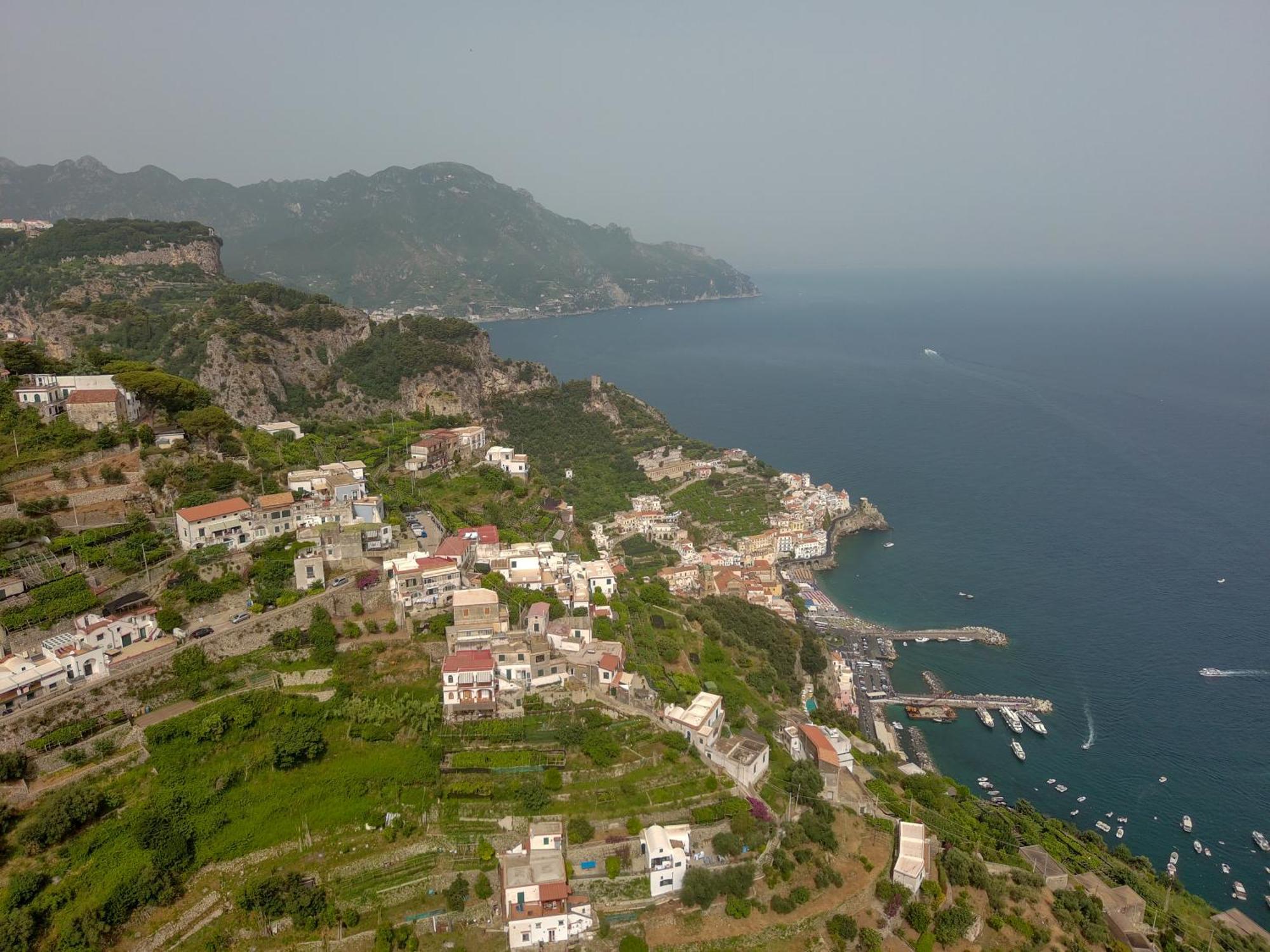 La Lucciola Daire Amalfi Dış mekan fotoğraf